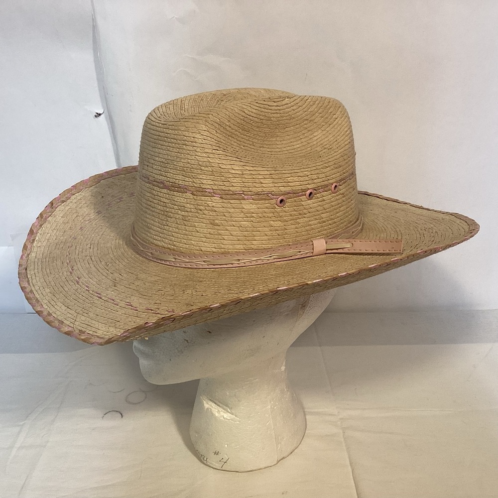 Women’s Bullhide Candy Kisses Cowboy Hat Natural color with Pink  Highlights